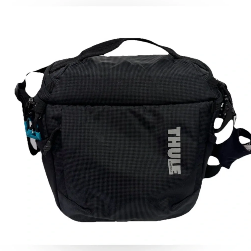 THULE Aspect Camera DSLR Shoulder Pack Travel Bag Padded - Black NO DIVIDERS